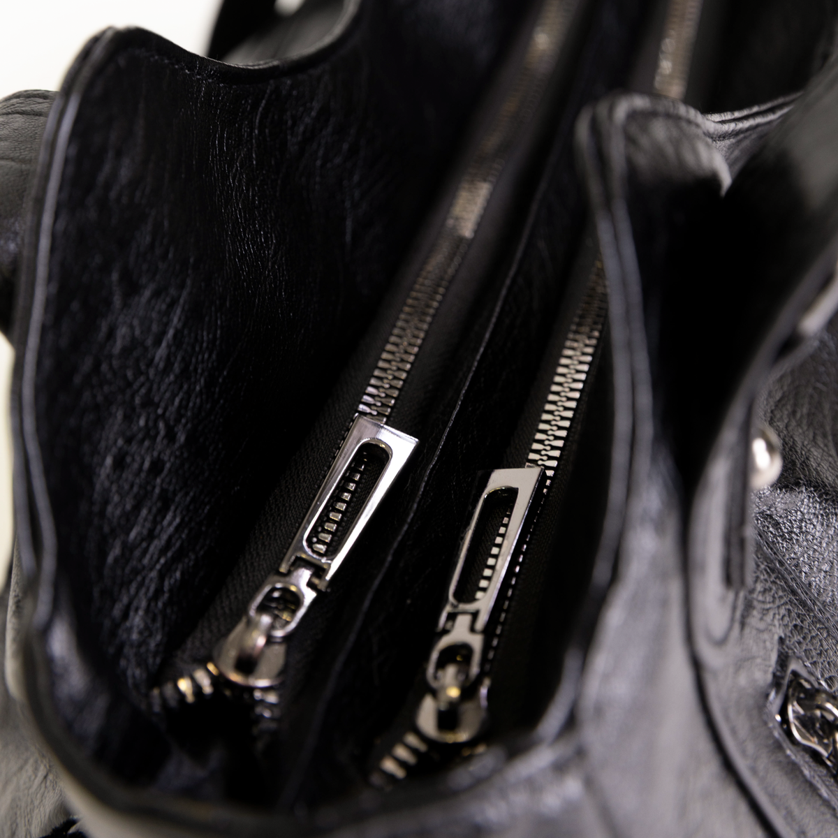 Margot Bag interior detail